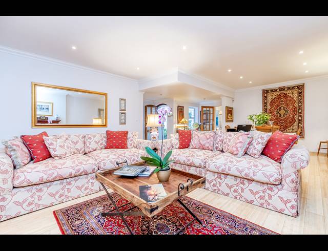 5 BEDROOM FREESTANDING SOLD IN PARKMORE
